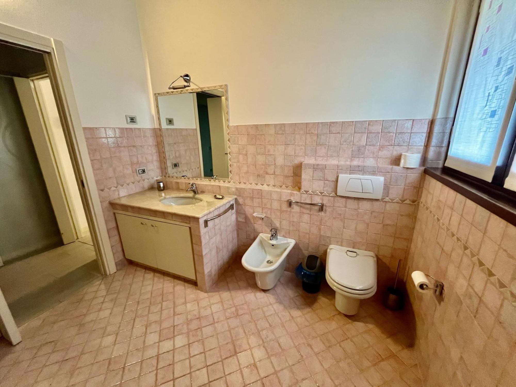 Il Bacio Del Sole Apartment Lovere Exterior photo